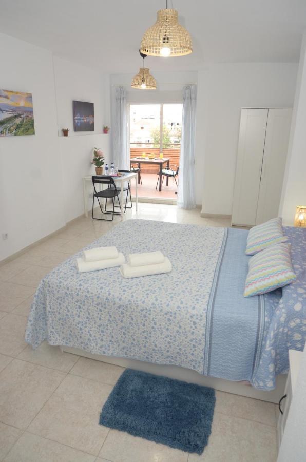 Habitacion Grande Con Terraza Privada, Malaga Centro Dış mekan fotoğraf